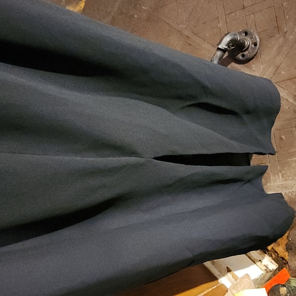 AFTERDARK WOMEN'S LONG LENGHT DRESS ( SIZE 16 ). - Picture 7 of 8